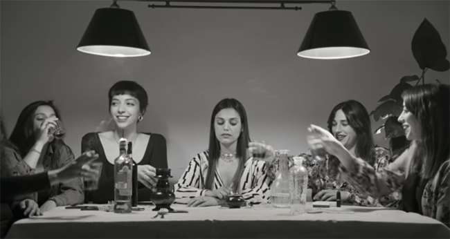 MARGHERITA VICARIO nelle radio con il singolo COME VA MARGHERITA VICARIO nelle radio con il singolo COME VA