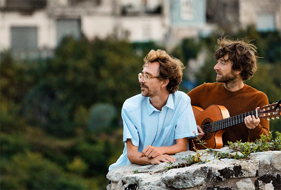 FEVER il secondo singolo dei KINGS OF CONVENIENCE già online